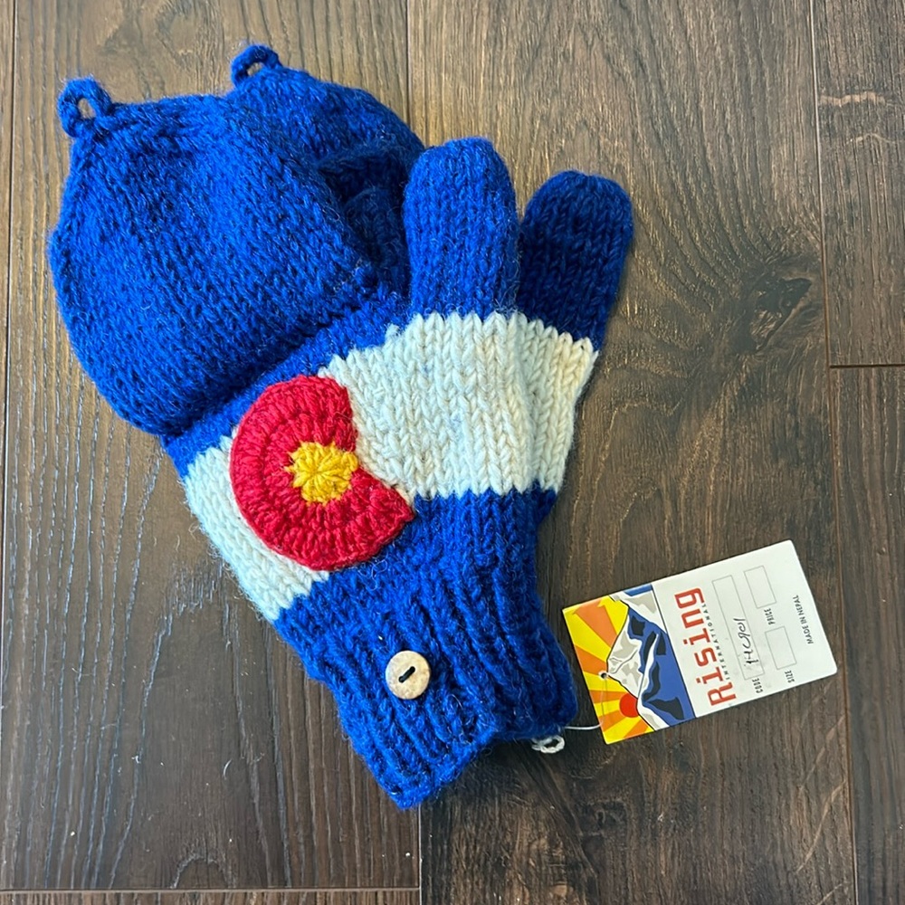 Woman’s Colorado 100% Wool Fleece lined Gloves/Mittens